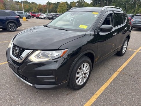 Certified 2019 Nissan Rogue SV image 3