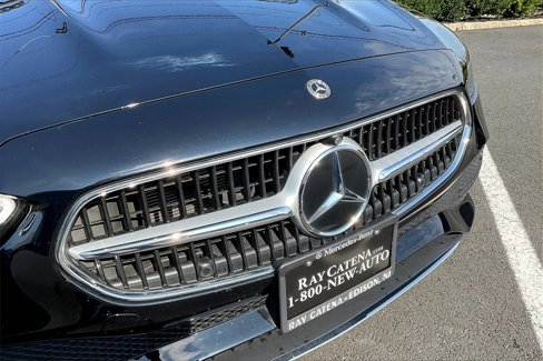 Certified 2022 Mercedes-Benz C 300 4MATIC Sedan image 22