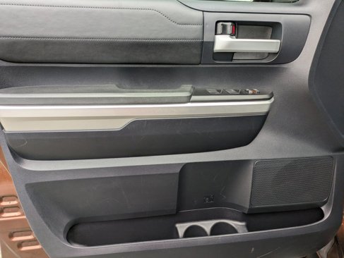 Used 2016 Toyota Tundra Limited image 25