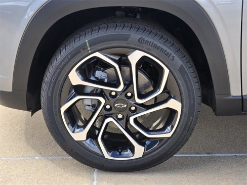 New 2026 Chevrolet Trax RS w/ Driver Confidence Package image 18