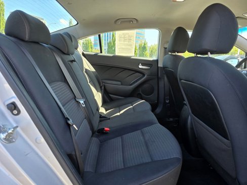 Used 2018 Kia Forte LX w/ LX Popular Package image 16