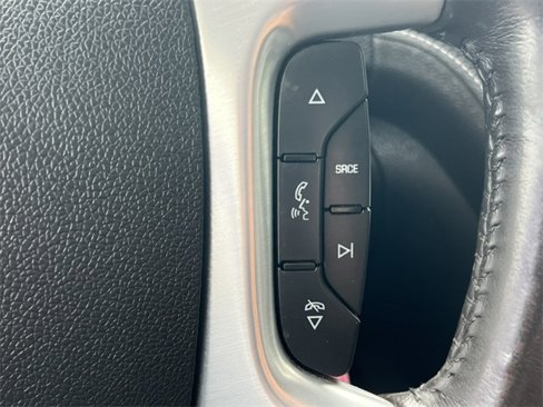 Used 2015 GMC Acadia SLT w/ Open Road Package image 22