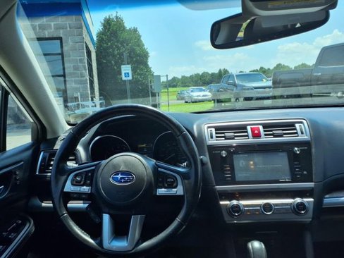 Used 2017 Subaru Outback 2.5i Limited w/ Popular Package #5 image 13