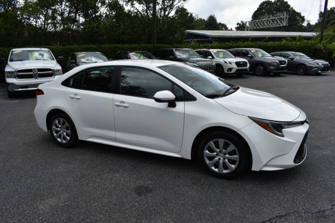 Used 2021 Toyota Corolla LE image 37