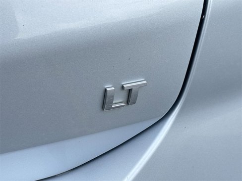 Used 2021 Chevrolet Equinox LT image 10