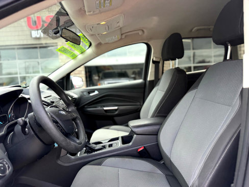 Used 2017 Ford Escape SE image 11