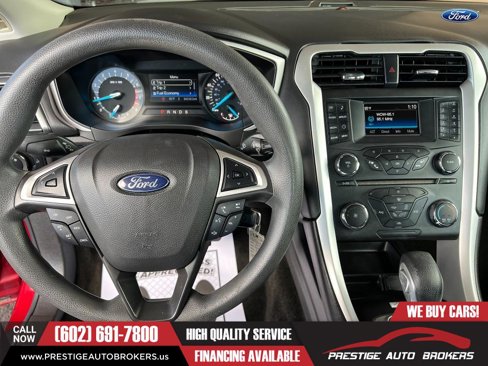 Used 2016 Ford Fusion SE image 24