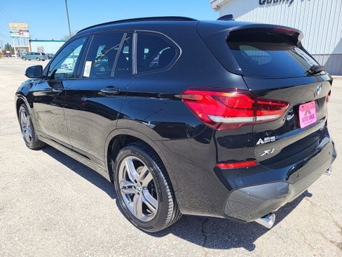 Used 2022 BMW X1 xDrive28i image 11