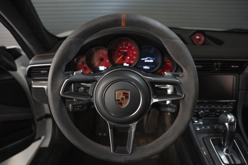 Used 2016 Porsche 911 GT3 RS image 26