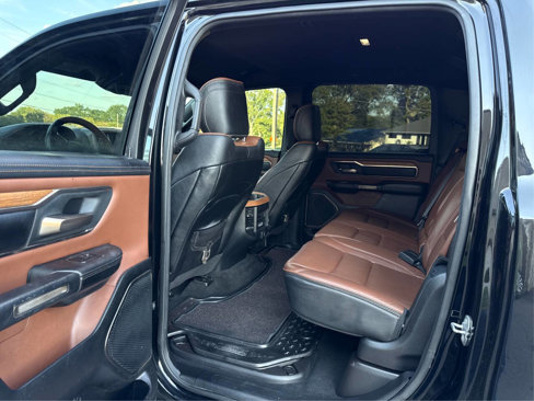 Used 2021 RAM 1500 Limited w/ Off Road Group image 10