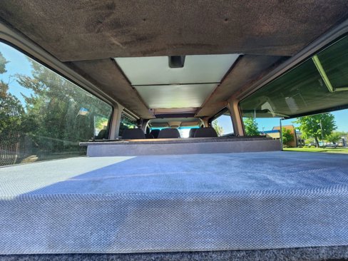 Used 2015 Mercedes-Benz Sprinter 2500 image 29