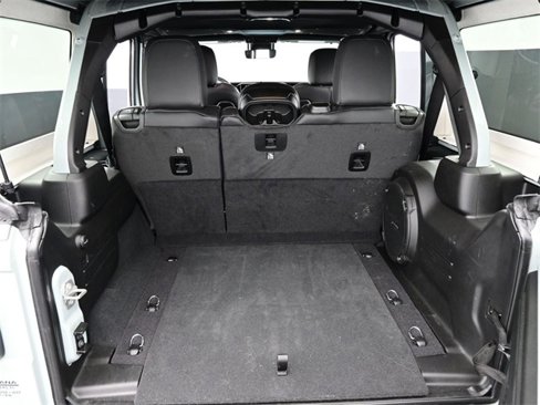 Used 2024 Jeep Wrangler Sahara w/ Technology Group image 15