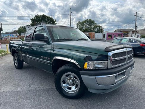 Used 1999 Dodge Ram 1500 Truck 2WD Quad Cab image 2
