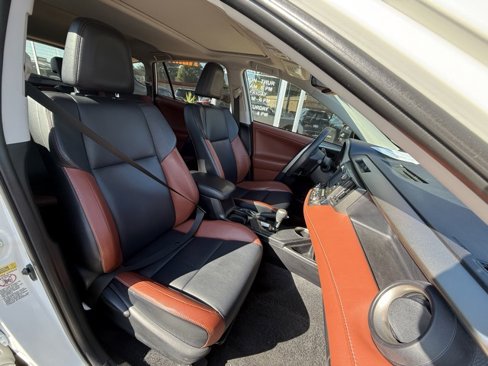 Used 2013 Toyota RAV4 Limited image 12