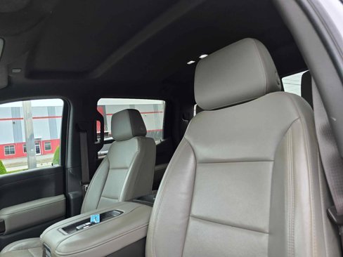Used 2019 GMC Sierra 1500 SLT w/ SLT Premium Package image 11