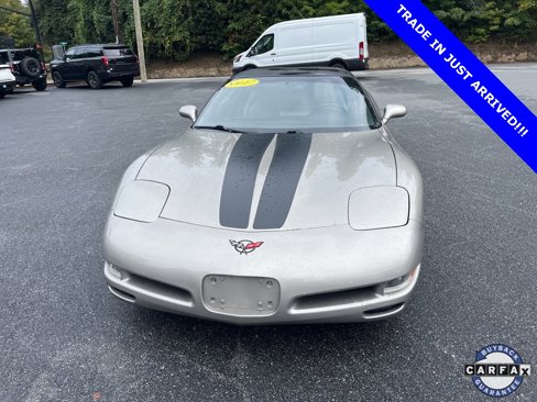 Used 2000 Chevrolet Corvette Coupe image 3
