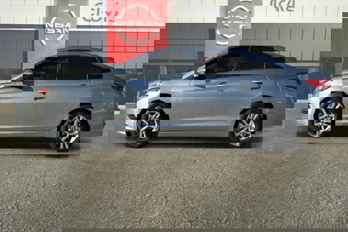 Used 2016 Hyundai Sonata SE image 6