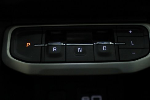 Used 2020 GMC Acadia SLT w/ Driver Alert Package II image 38