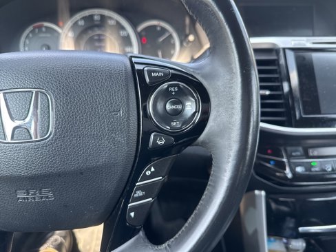 Used 2016 Honda Accord EX-L image 21