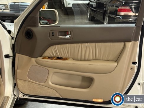 Used 1998 Lexus LS 400 image 22