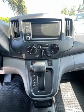 Used 2020 Nissan NV200 SV image 11