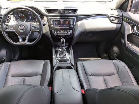 Used 2022 Nissan Rogue Sport SL image 30