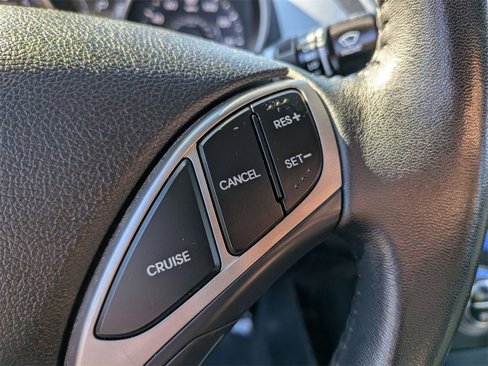 Used 2013 Hyundai Elantra Limited w/ Technology Pkg image 18