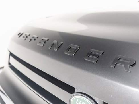 Used 2024 Land Rover Defender 110 S image 24