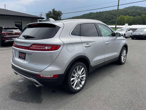 Used 2018 Lincoln MKC Reserve image 4