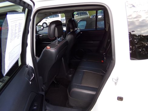 Used 2017 Jeep Compass 75th Anniversary w/ Power Value Group image 7