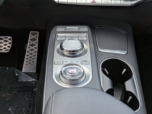 Certified 2023 Genesis GV70 3.5T Sport w/ Sport Advanced Package image 15