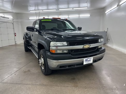 Used 2001 Chevrolet Silverado 3500 LT image 3
