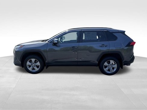 Used 2023 Toyota RAV4 XLE image 2