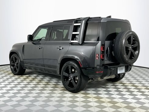 Certified 2023 Land Rover Defender 110 X-Dynamic SE image 7