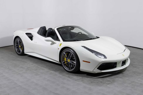 Used 2018 Ferrari 488 Spider image 3