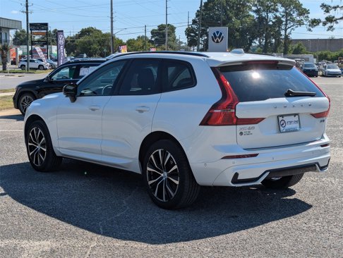 Used 2023 Volvo XC60 B5 Plus w/ Protection Package Premier image 5