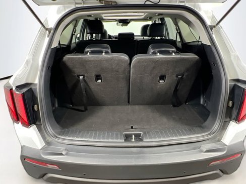 Used 2021 Kia Sorento S w/ Panoramic Sunroof Package image 26