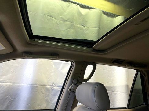 Used 2001 Toyota Sequoia Limited image 27