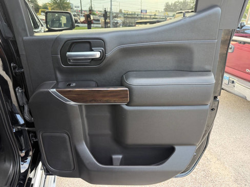 Used 2020 GMC Sierra 1500 SLT image 28
