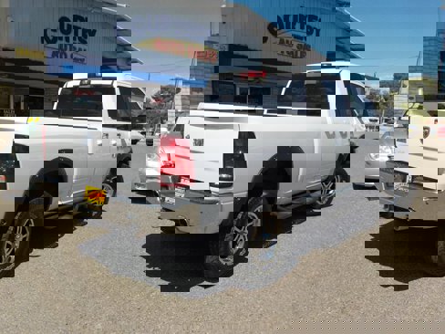 Used 2011 RAM 1500 Big Horn image 9