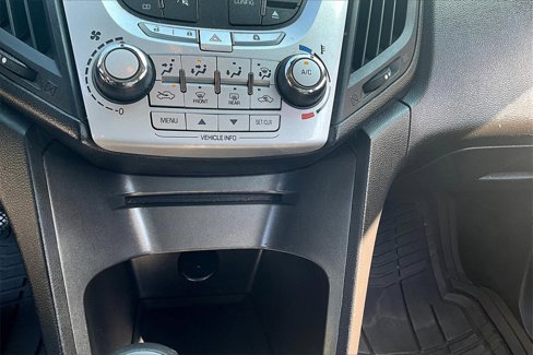 Used 2014 Chevrolet Equinox LS image 14