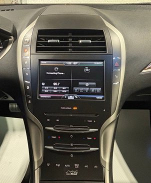 Used 2015 Lincoln MKZ w/ Equipment Group 102A Reserve image 10