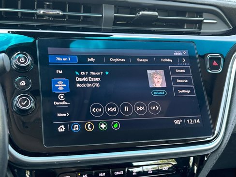Used 2022 Chevrolet Bolt LT w/ Infotainment Package image 27