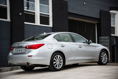 Used 2015 INFINITI Q50 Premium w/ All Weather Package image 5