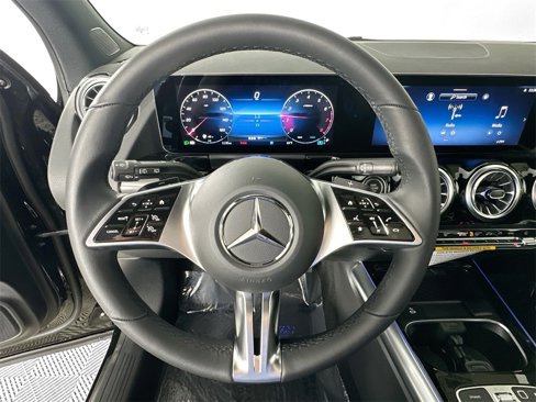 Certified 2025 Mercedes-Benz GLA 250 image 11