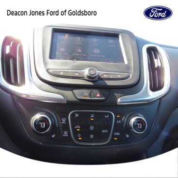 Used 2022 Chevrolet Equinox LT w/ Driver Convenience Package image 19