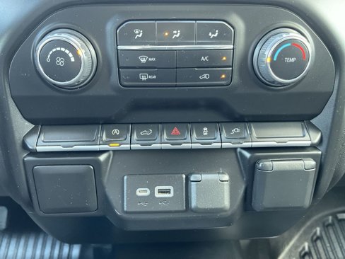 Used 2022 Chevrolet Silverado 1500 W/T w/ WT Value Package image 15