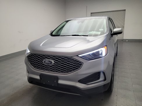 Used 2024 Ford Edge SEL image 15
