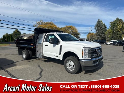 Used 2024 Ford F350 XLT image 6