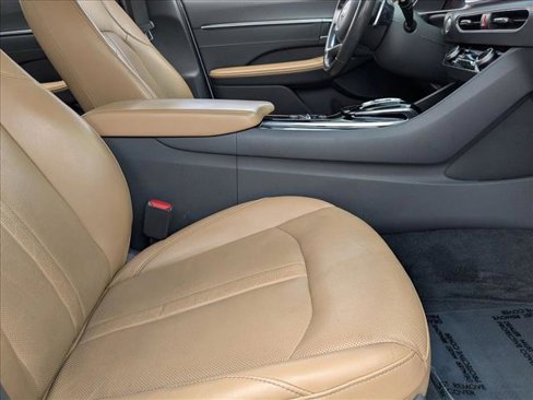 Used 2020 Hyundai Sonata Limited image 18